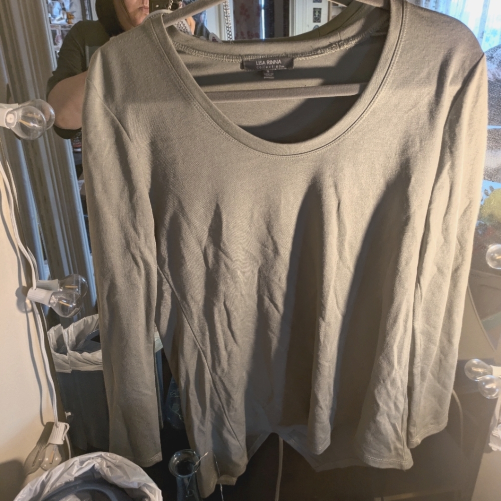 Long Sleeve And Long Back